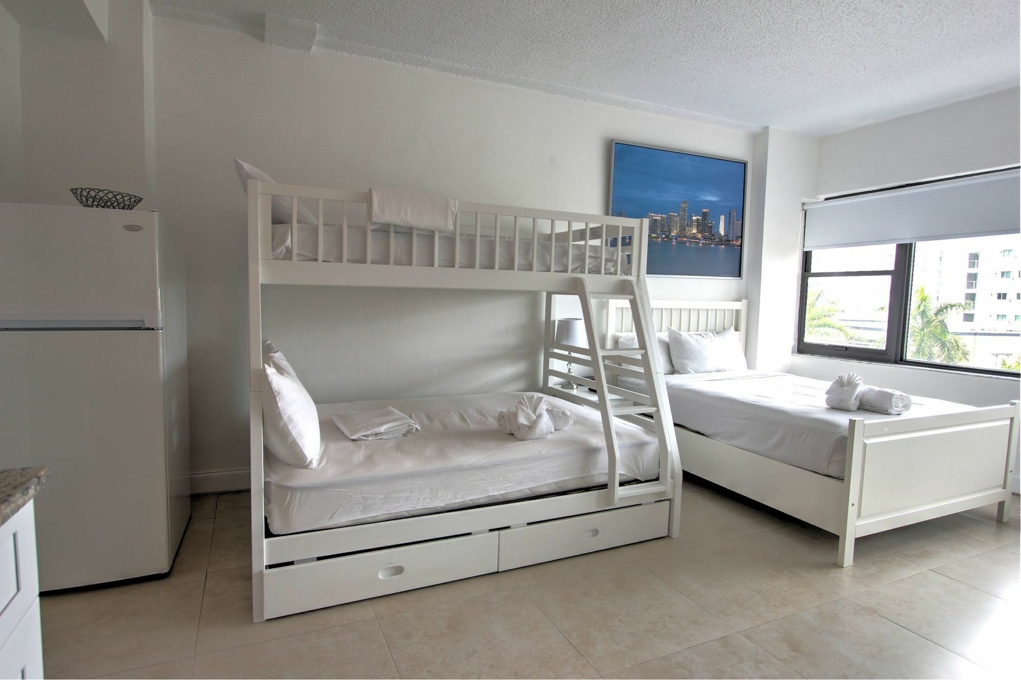 Private Apartments At The Casablanca Miami Beach Exterior photo
