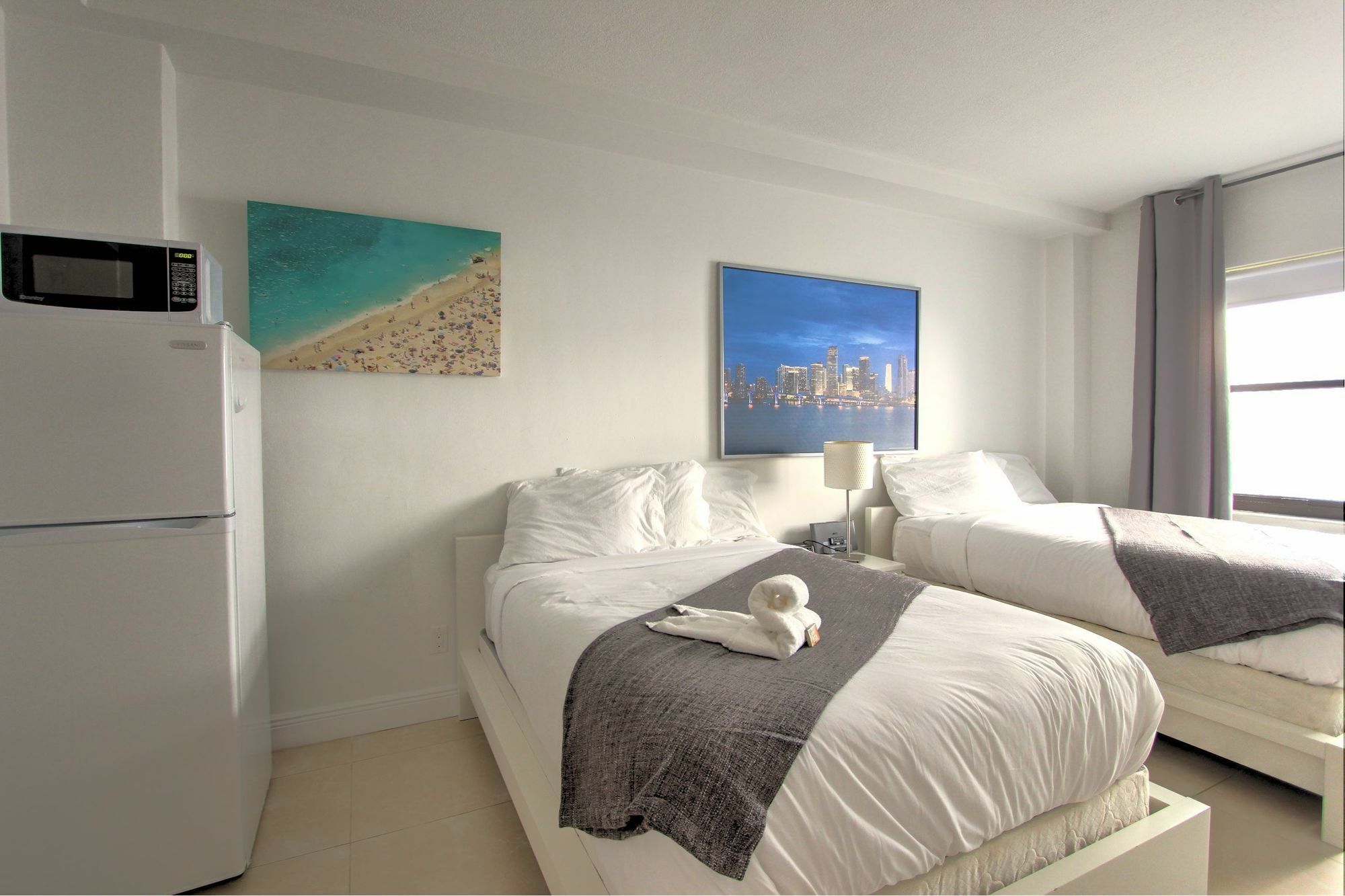 Private Apartments At The Casablanca Miami Beach Exterior photo
